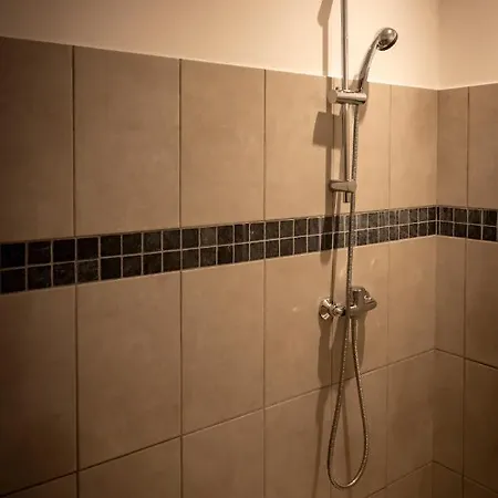 Superbe Avec Patio نيم