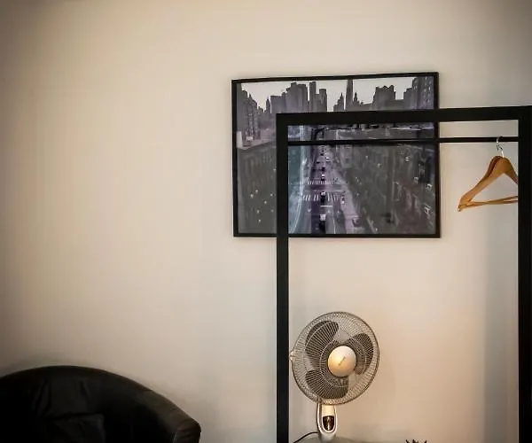 Superbe Avec Patio Daire